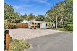 2192 Bonnie Drive, West Palm Beach, FL 33415 - MLS#B26010548