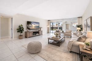 9220 14th Street, Boca Raton, FL 33428 - MLS#B26010557