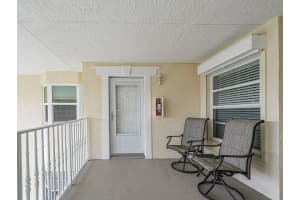 720 Lake Orchid Circle, Vero Beach, FL 32962 - MLS#B26010566