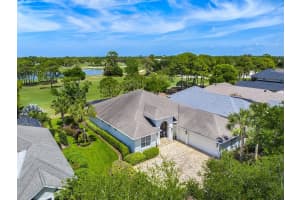 842 Carolina Circle, Vero Beach, FL 32962 - MLS#B26010569