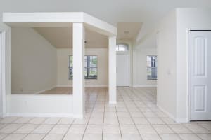 5336 W Lanett Circle, Port Saint Lucie, FL 34986 - MLS#B26010583