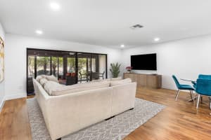 27 Stratford Ln Lane, Boynton Beach, FL 33436 - MLS#B26010589