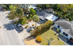 838 11th Court, Fort Lauderdale, FL 33315 - MLS#B26010648