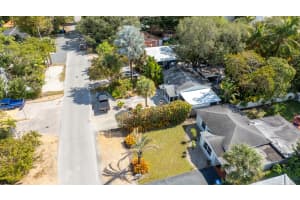 838 11th Court, Fort Lauderdale, FL 33315 - MLS#B26010648