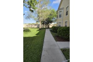 164 Peacock Boulevard, Port Saint Lucie, FL 34986 - MLS#B26010660