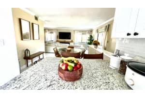 134 Wimbledon Lakes Drive, Plantation, FL 33324 - MLS#B26010663