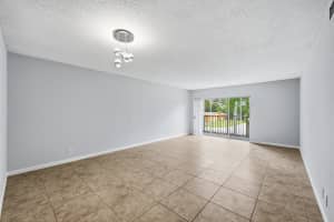 7541 16th Street, Plantation, FL 33313 - MLS#B26010669