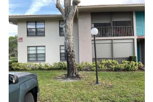9965 Pineapple Tree Drive, Boynton Beach, FL 33436 - MLS#B26010682