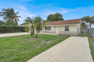 151 26th Avenue, Boynton Beach, FL 33435 - MLS#B26010686