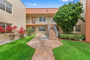 211 Piedmont , Delray Beach, FL 33484 - MLS#B26010704