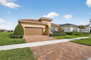 9318 Miracoli Way, Port Saint Lucie, FL 34987 - MLS#B26010727