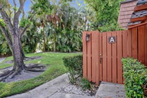 9111 20th Street, Fort Lauderdale, FL 33317 - MLS#B26010736