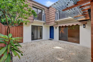 9111 20th Street, Fort Lauderdale, FL 33317 - MLS#B26010736