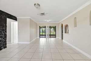 7670 11th Court, Pembroke Pines, FL 33024 - MLS#B26010758