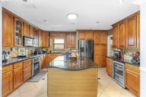 1408 75th Avenue, North Lauderdale, FL 33068 - MLS#B26010764