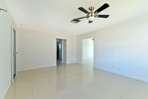 4810 49th Drive, Tamarac, FL 33319 - MLS#B26010773