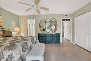 2010 Farnham , Deerfield Beach, FL 33442 - MLS#B26010793