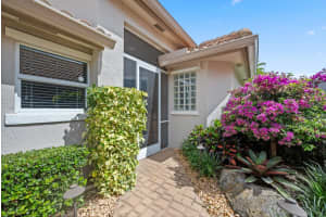 923 Augusta Pointe Drive, Palm Beach Gardens, FL 33418 - MLS#B26010800