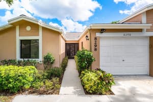 8298 Springlake Drive, Boca Raton, FL 33496 - MLS#B26010807