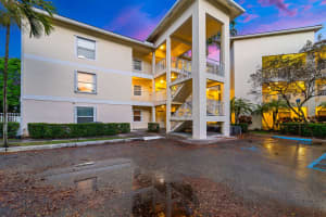 2901 Riverside Drive, Coral Springs, FL 33065 - MLS#B26010809