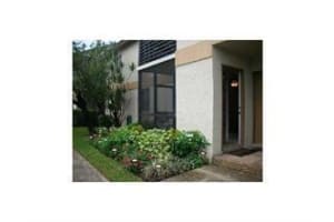 512 Gardens Drive, Pompano Beach, FL 33069 - MLS#B26010818