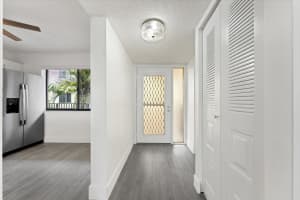 8040 Hampton Boulevard, North Lauderdale, FL 33068 - MLS#B26010850