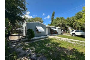 308 22nd Street, Fort Lauderdale, FL 33316 - MLS#B26010861