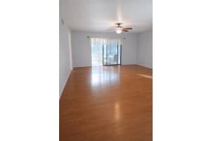 3940 42nd Avenue, Lauderdale Lakes, FL 33319 - MLS#B26010879