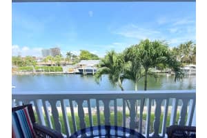 470 Paradise Isle Boulevard, Hallandale Beach, FL 33009 - MLS#B26010885