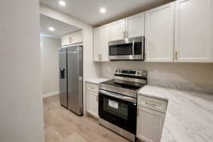 311 Ocean Avenue, Lantana, FL 33462 - MLS#B26010911