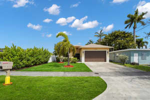 4105 23rd Street, West Park, FL 33023 - MLS#B26010914