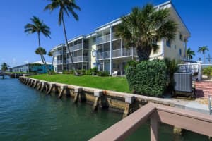 101 Doolen Court, North Palm Beach, FL 33408 - MLS#B26010917