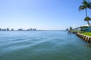 101 Doolen Court, North Palm Beach, FL 33408 - MLS#B26010917