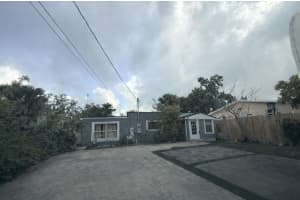 2686 Summit Boulevard, West Palm Beach, FL 33406 - MLS#B26010934