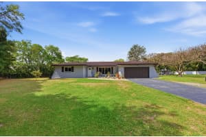 14290 31st Court, Davie, FL 33330 - MLS#B26010940