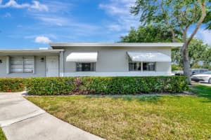 2305 Lowson Boulevard, Delray Beach, FL 33445 - MLS#B26010950