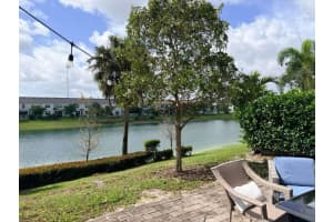 4924 Greenway Drive, Hollywood, FL 33021 - MLS#B26010957