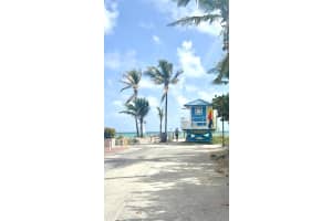 314 Desoto Street, Hollywood, FL 33019 - MLS#B26010983