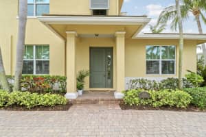 4044 Kingston Lane, Palm Beach Gardens, FL 33418 - MLS#B26010989