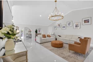 2402 30th Street, Boca Raton, FL 33431 - MLS#B26011007