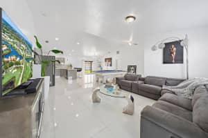 1114 Cochran Drive, Lake Worth Beach, FL 33461 - MLS#B26011030