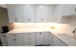 34 Somerset , West Palm Beach, FL 33417 - MLS#B26011045