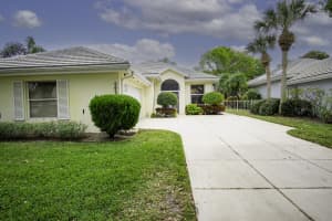 5058 Inkwood Way, Hobe Sound, FL 33455 - MLS#B26011046