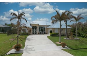 5822 Bates Avenue, Port Saint Lucie, FL 34986 - MLS#B26011087