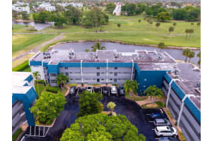 7807 Golf Cir Drive, Margate, FL 33063 - MLS#B26011090