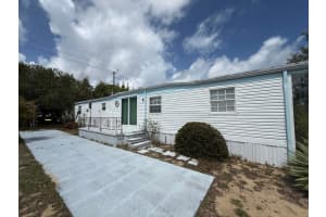 8008 Swan Avenue, Hobe Sound, FL 33455 - MLS#B26011093