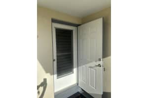 2911 Ashley Dr Drive, West Palm Beach, FL 33415 - MLS#B26011101