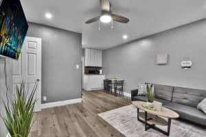 201 23rd Street, Fort Lauderdale, FL 33316 - MLS#B26011117