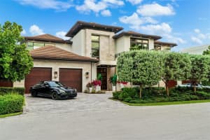 70 Isla Bahia Drive, Fort Lauderdale, FL 33316 - MLS#B26011121