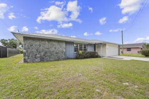 1919 Quail Court, Fort Pierce, FL 34982 - MLS#B26011139